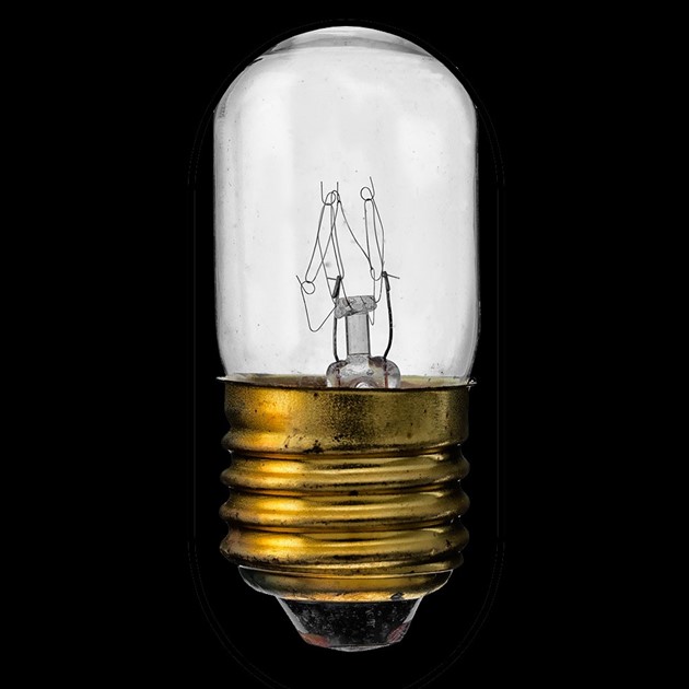 Päronlampa E27 110V-140V 6W-10W